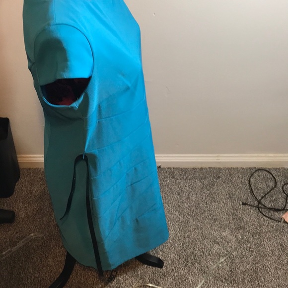 B works dress  with belt - Picture 3 of 4